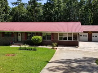 220 Freeman Creek Cir, Eastanollee, GA 30538