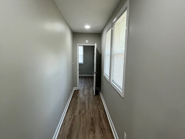 806 White Rose St — Photo 11