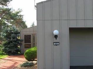 634 Ensenada Ct #1-8, Berea, OH 44017