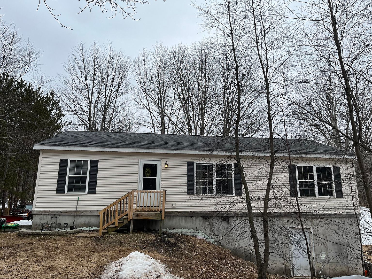 6417 Whitehouse Trl, Vanderbilt, MI 49795 Zillow