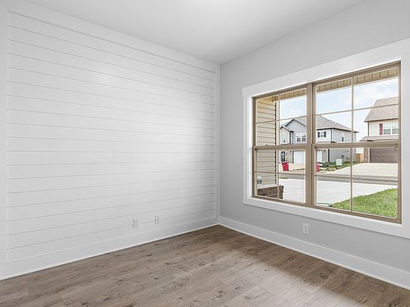 4th image of 1030 Cherry Blossom Ln Lot 565