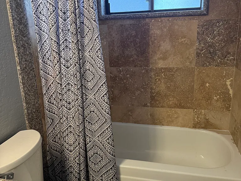 1417 Santa Margarita St — Photo 15