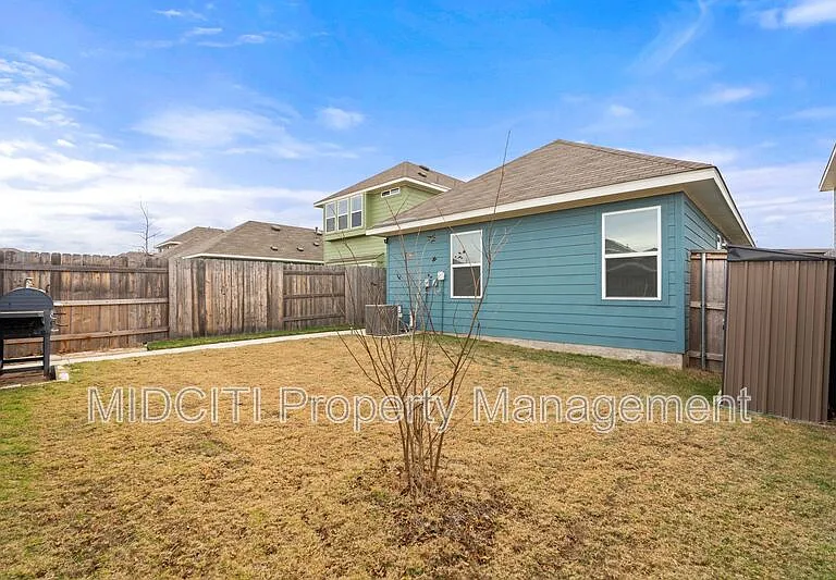 1216 Esplanade Pkwy — Photo 24