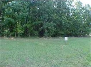 140 Eastwind Dr, Louisburg, NC 27549