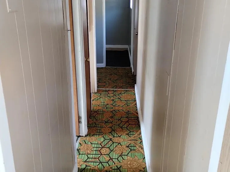 164 SE Camelot Loop — Photo 4