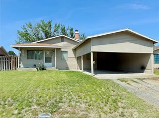 718 Ridge Pl, Omak, WA 98841