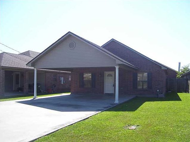 1st image of 1506 Patout St