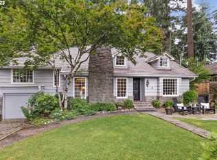 611 Ridgeway Rd, Lake Oswego, OR 97034