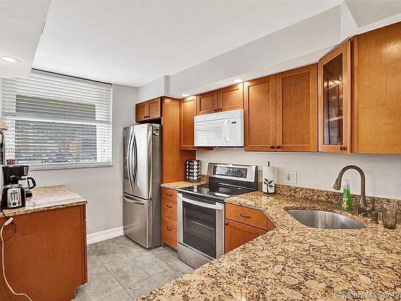 3rd image of 3751 Environ Blvd APT 140