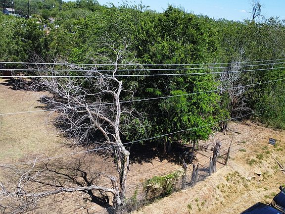 5th image of 1208 6TH ST LOT 3