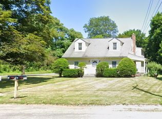 932 Violet Ave #1, Hyde Park, NY 12538