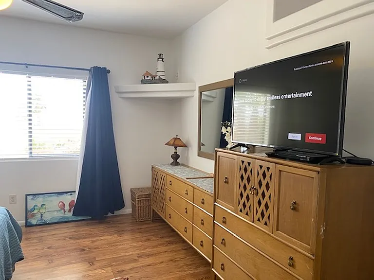 2592 Beverly Glen Dr — Photo 10