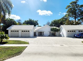 13964 Morning Glory Dr, Wellington, FL 33414