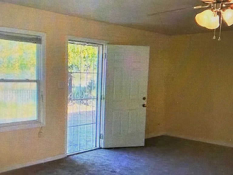 4163 Oakwood Dr — Photo 6