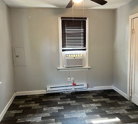 2nd image of 304 Andover Rd
