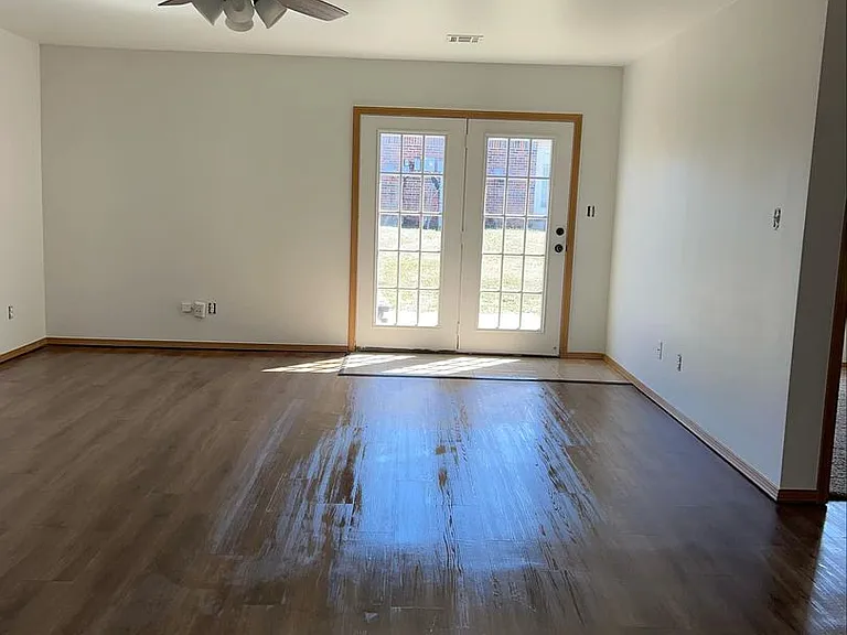 2805 Trailwood Dr — Photo 16