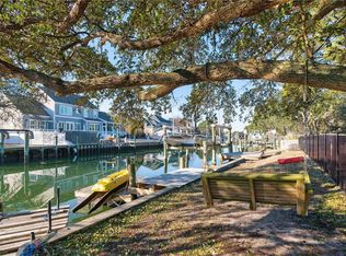 2905 Lynnhaven Dr, Virginia Beach, VA 23451