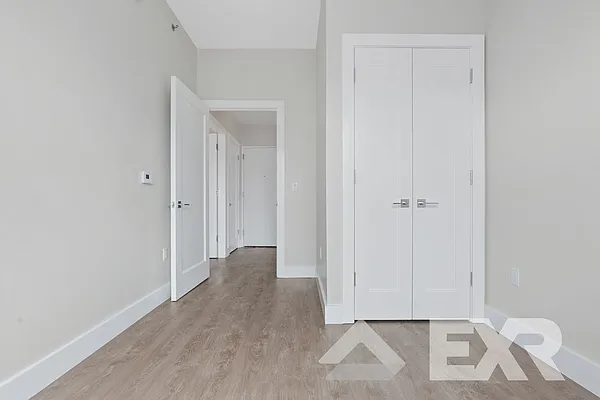 Rented by EXR | media 23