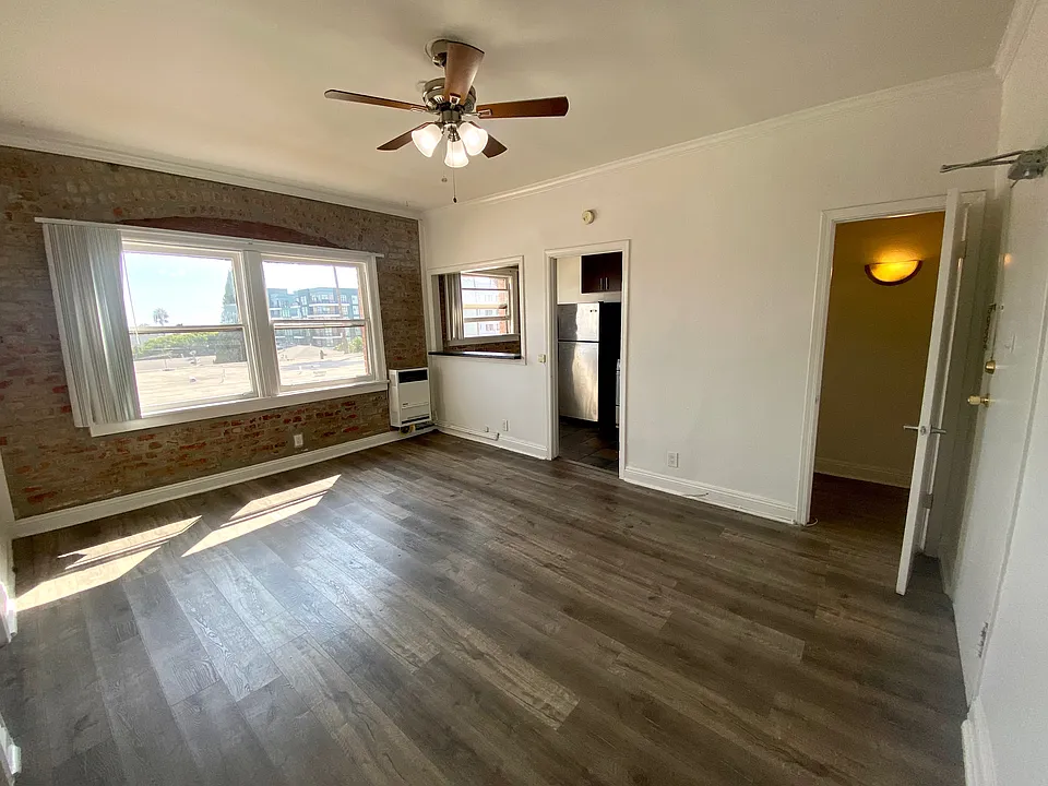 Berendo Lofts LLC