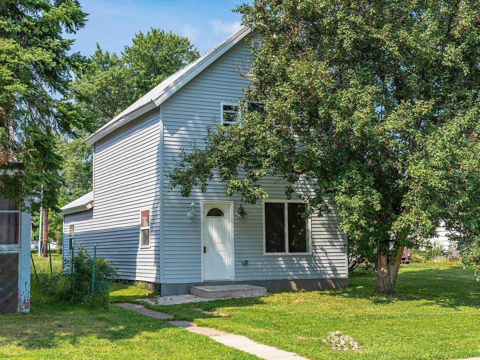 106 4th Ave N, Biwabik, MN 55708 Zillow