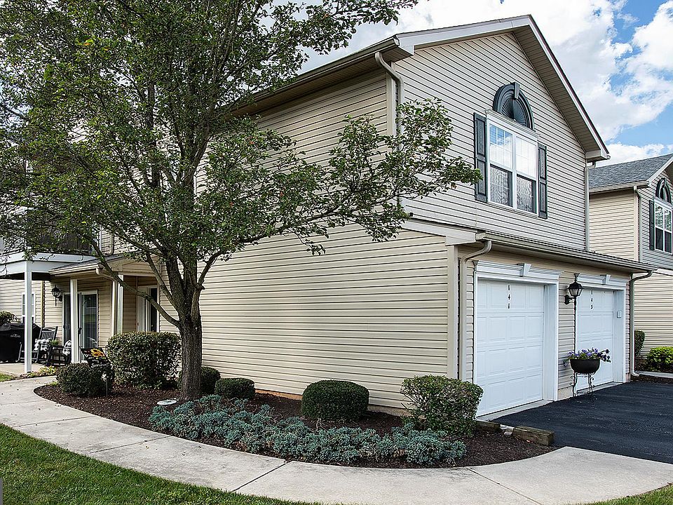 1st image of 141 Oriole Ct