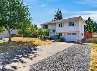 2149 Murrelet Dr, Comox, BC V9M 3P5
