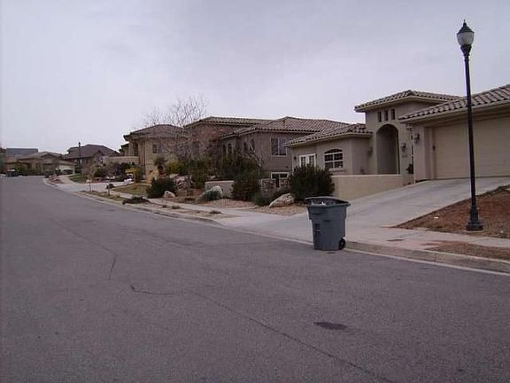 5th image of 3634 S Price Hills Dr
