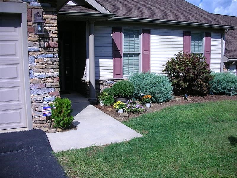 52 Fieldstone Drive, Indiana