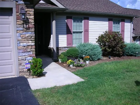 52 Fieldstone Dr, Indiana, PA 15701