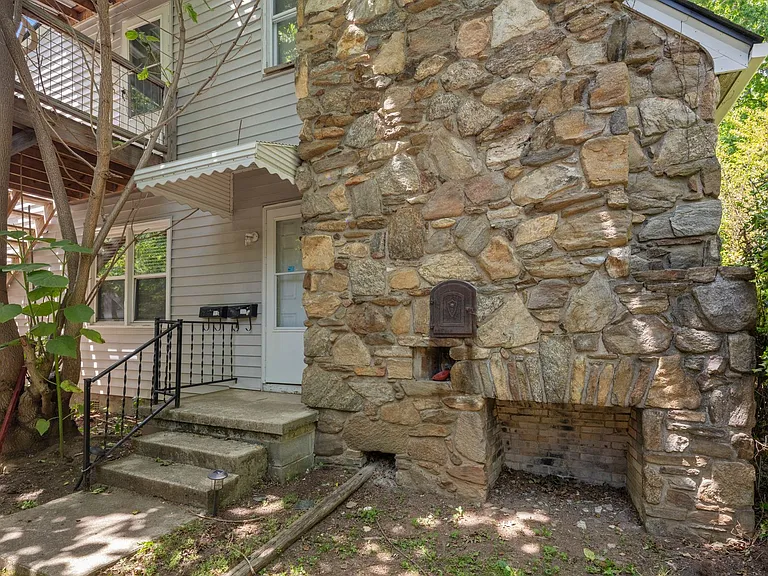 136 Louisiana Ave #2 — Photo 3