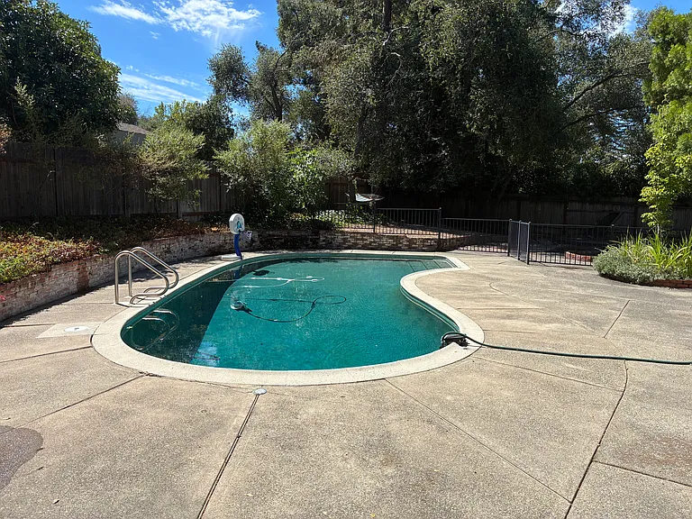 8375 Acorn Dr — Photo 7