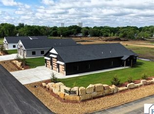 541 Smith St, Kasota, MN 56050