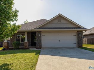 325 Dovington Dr, Huntsville, AL 35806