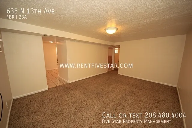 635 N 13th Ave — Photo 13