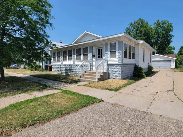 2132 DIXON STREET, Stevens Point, WI 54481