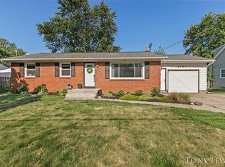 2951 Boone Ave SW, Wyoming, MI 49519