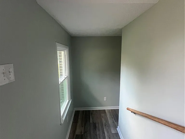 1215 Patrick Dr — Photo 27