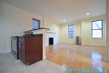 Rented by Uptown Flats LLC