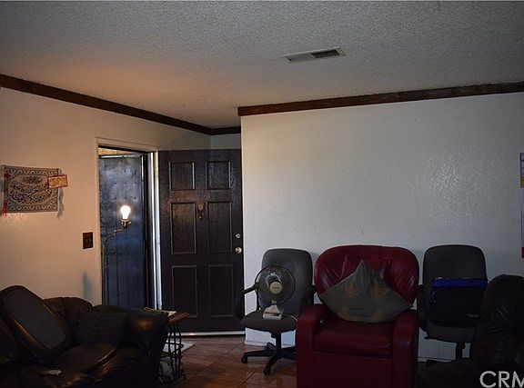 3rd image of 12759 Foreman Ave