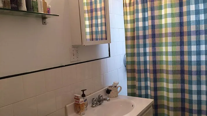 Rented by Nooklyn NYC LLC | media 29