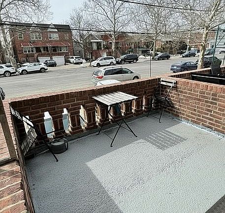 2nd image of 1718 Williamsbridge Rd Floor 1