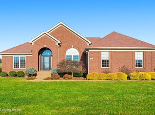 149 Wood Gate Dr, Mount Washington, KY 40047