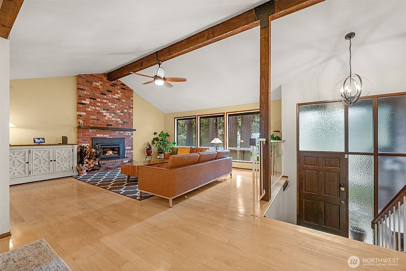 5th image of 14015 60th Avenue W
