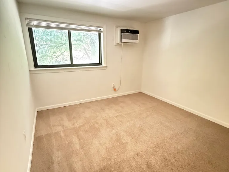 3107 Naylor Rd SE #301 — Photo 6