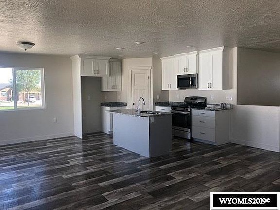 4th image of 1607 Condor Dr