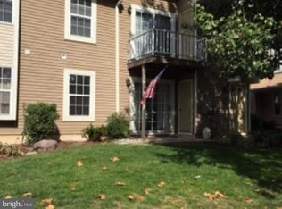 807A Sedgefield Dr #807, Mount Laurel, NJ 08054