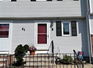 41 Dale Ave APT B, Johnston, RI 02919