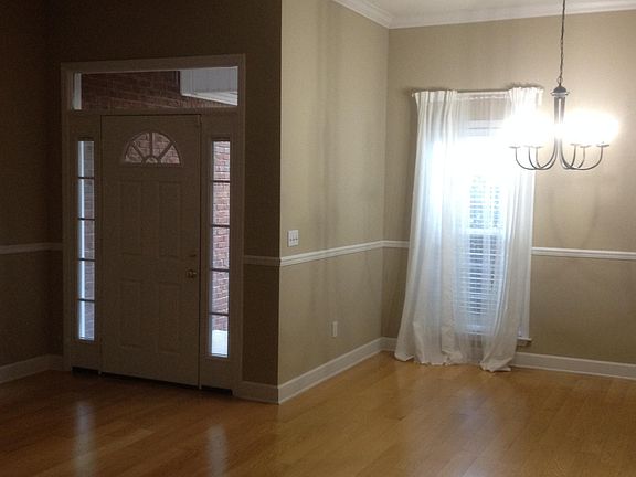 Living room with Entrance door