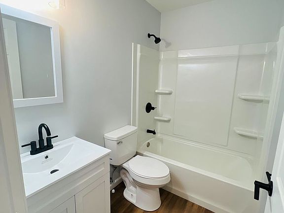 5th image of 1006-1012 Oneida Ave #E348ae2a7