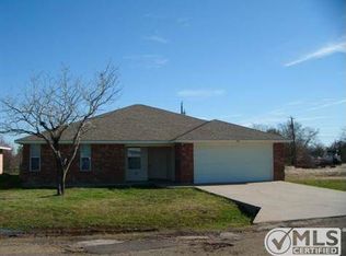 218 Flying Bridge Dr, Gun Barrel City, TX 75156